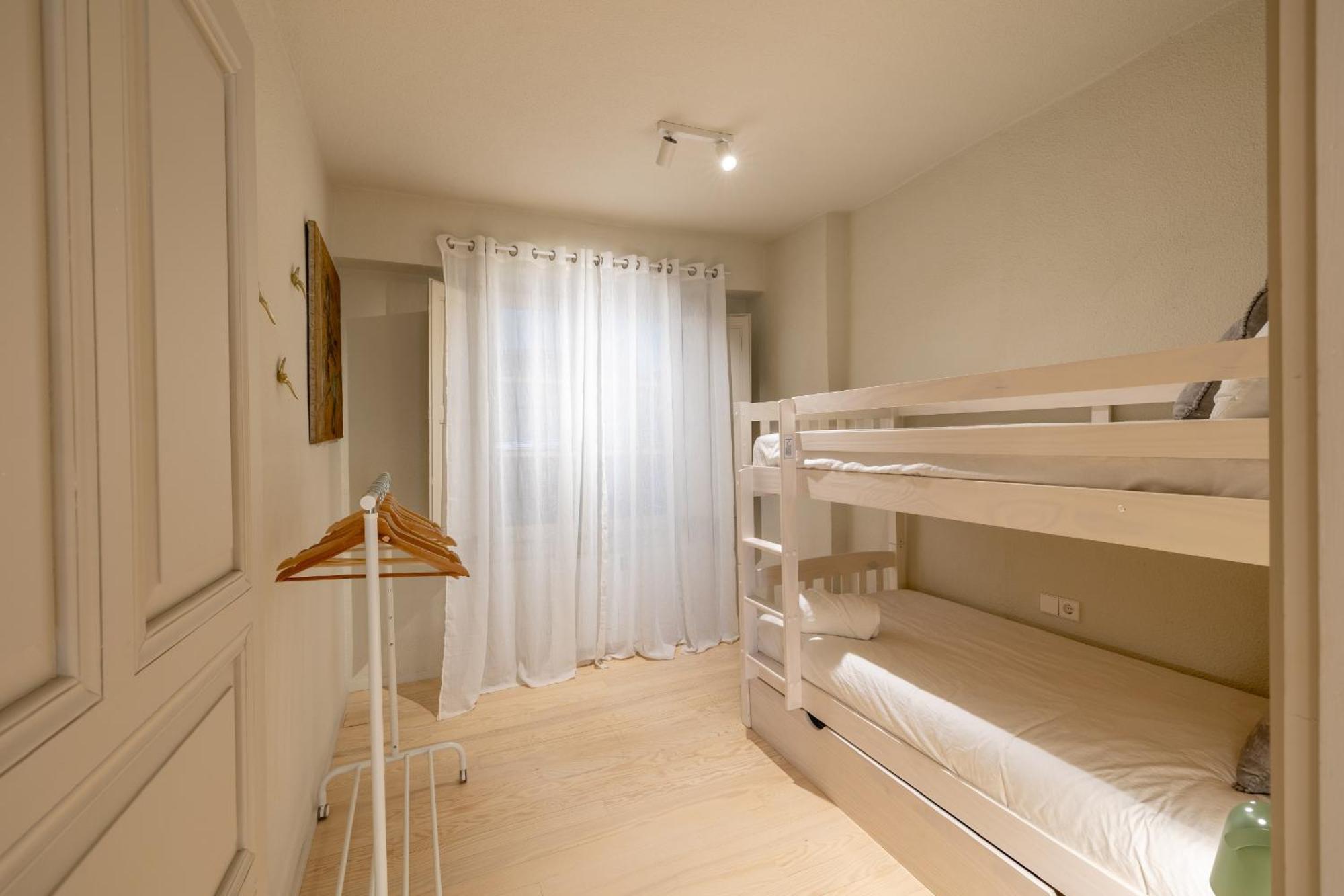 Tuapartamento Centro Pamplona - Zapateria 30 エクステリア 写真