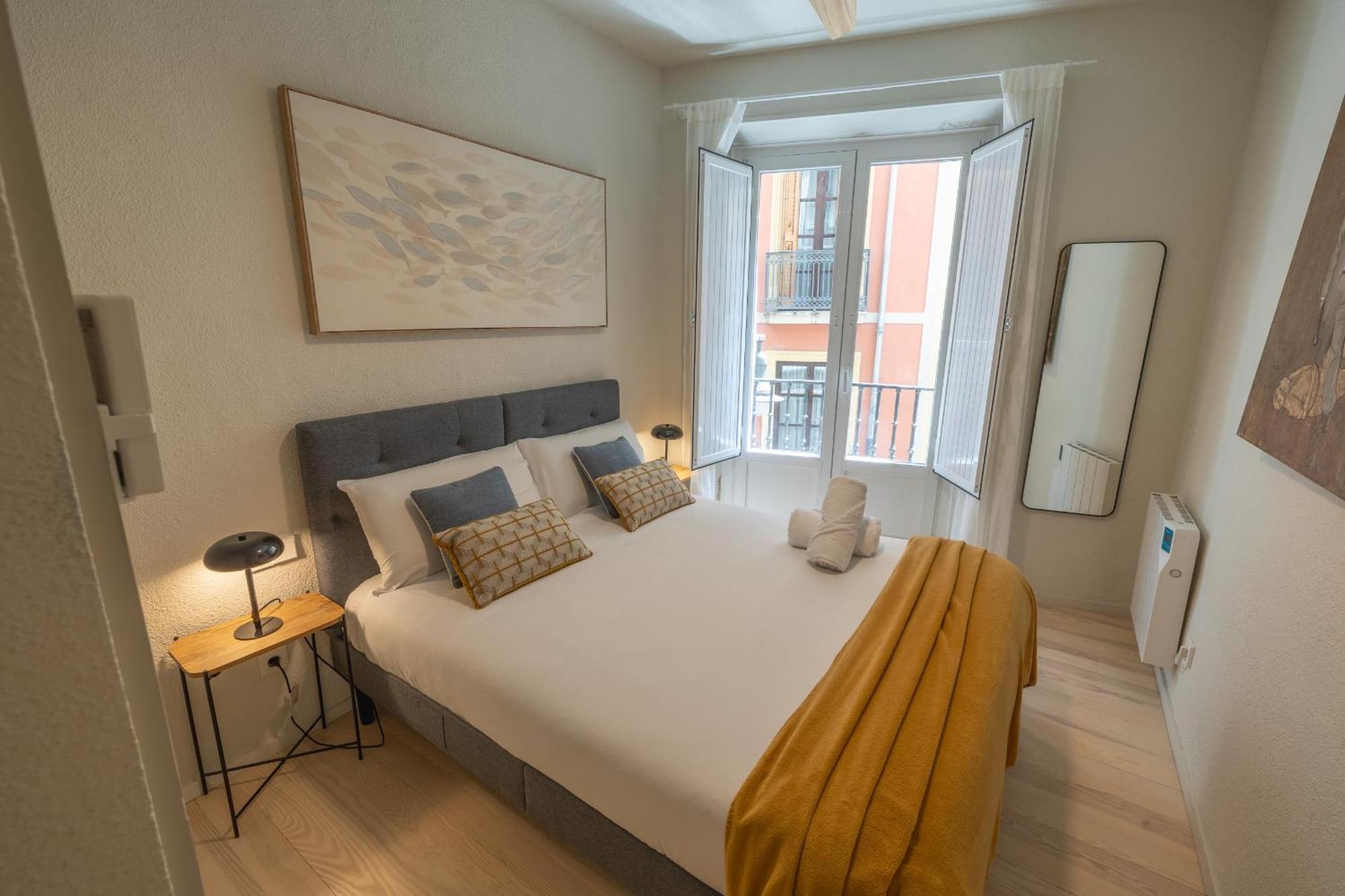 Tuapartamento Centro Pamplona - Zapateria 30 エクステリア 写真